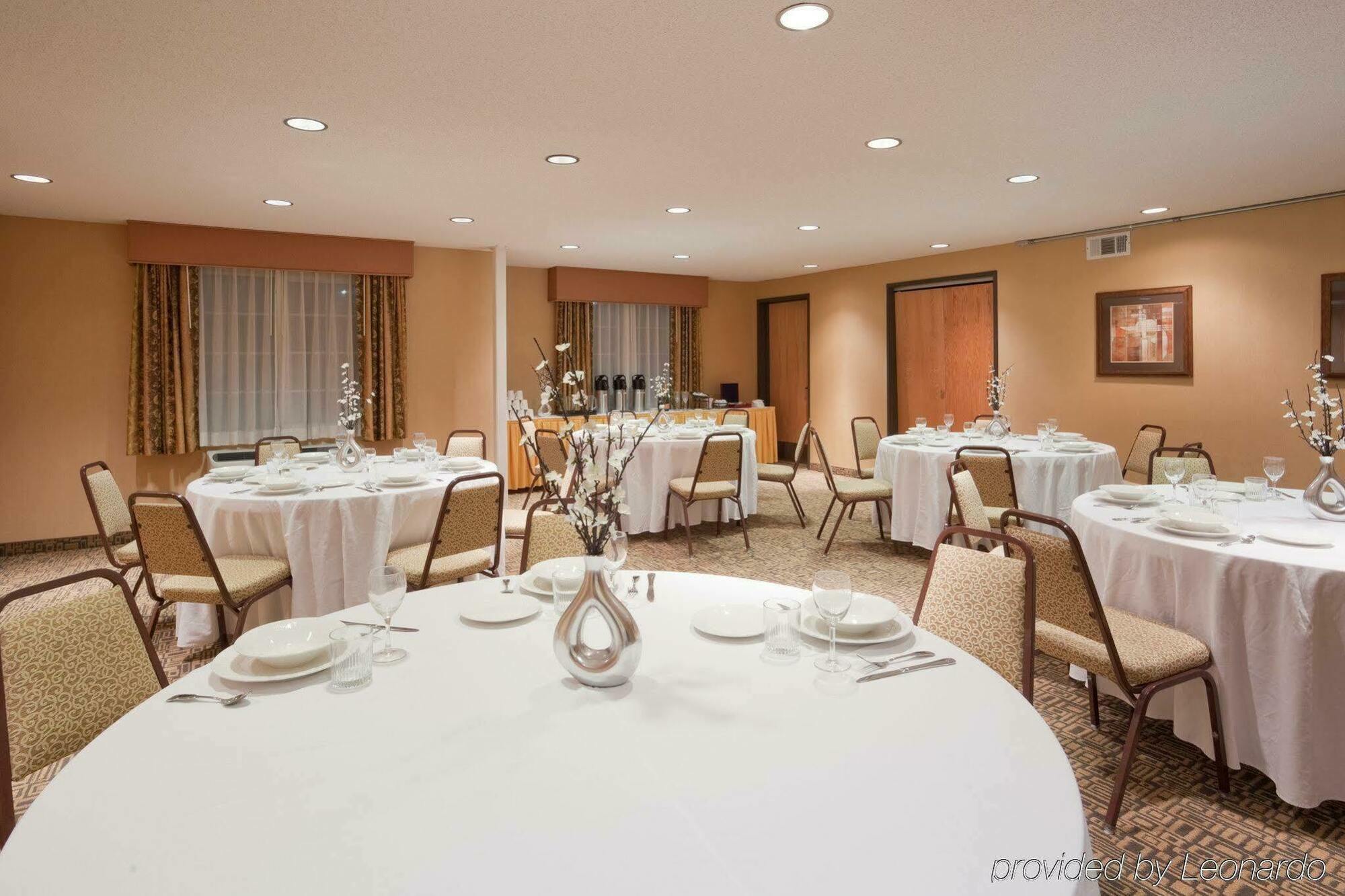 Holiday Inn Express Hotel & Suites Livermore By Ihg Restaurang bild