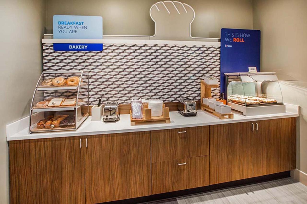 Holiday Inn Express Hotel & Suites Livermore By Ihg Exteriör bild